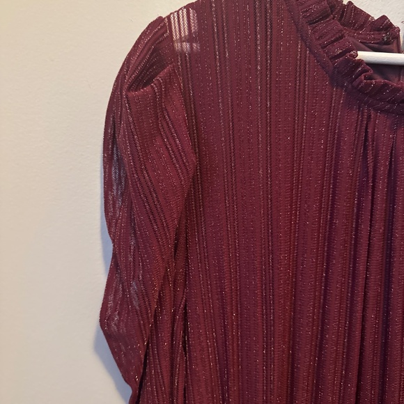 L Love shimmer tiered dress lined long sleeve - Picture 5 of 9